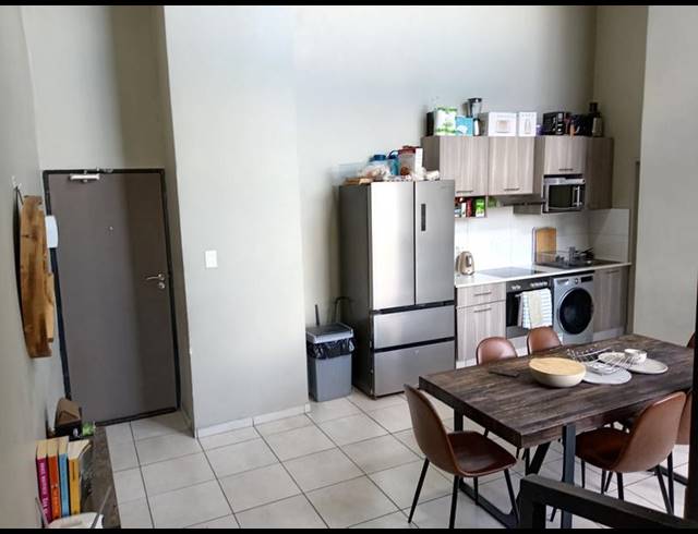 2 BEDROOM APARTMENT FOR SALE IN ROSEBANK